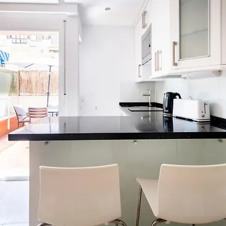 Appartement In Center *